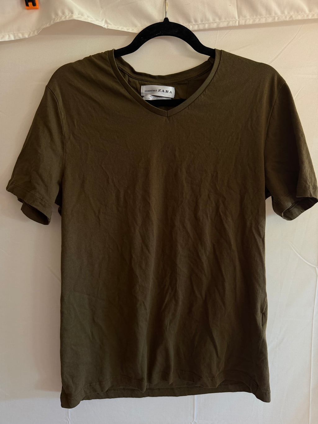 Zara Basic