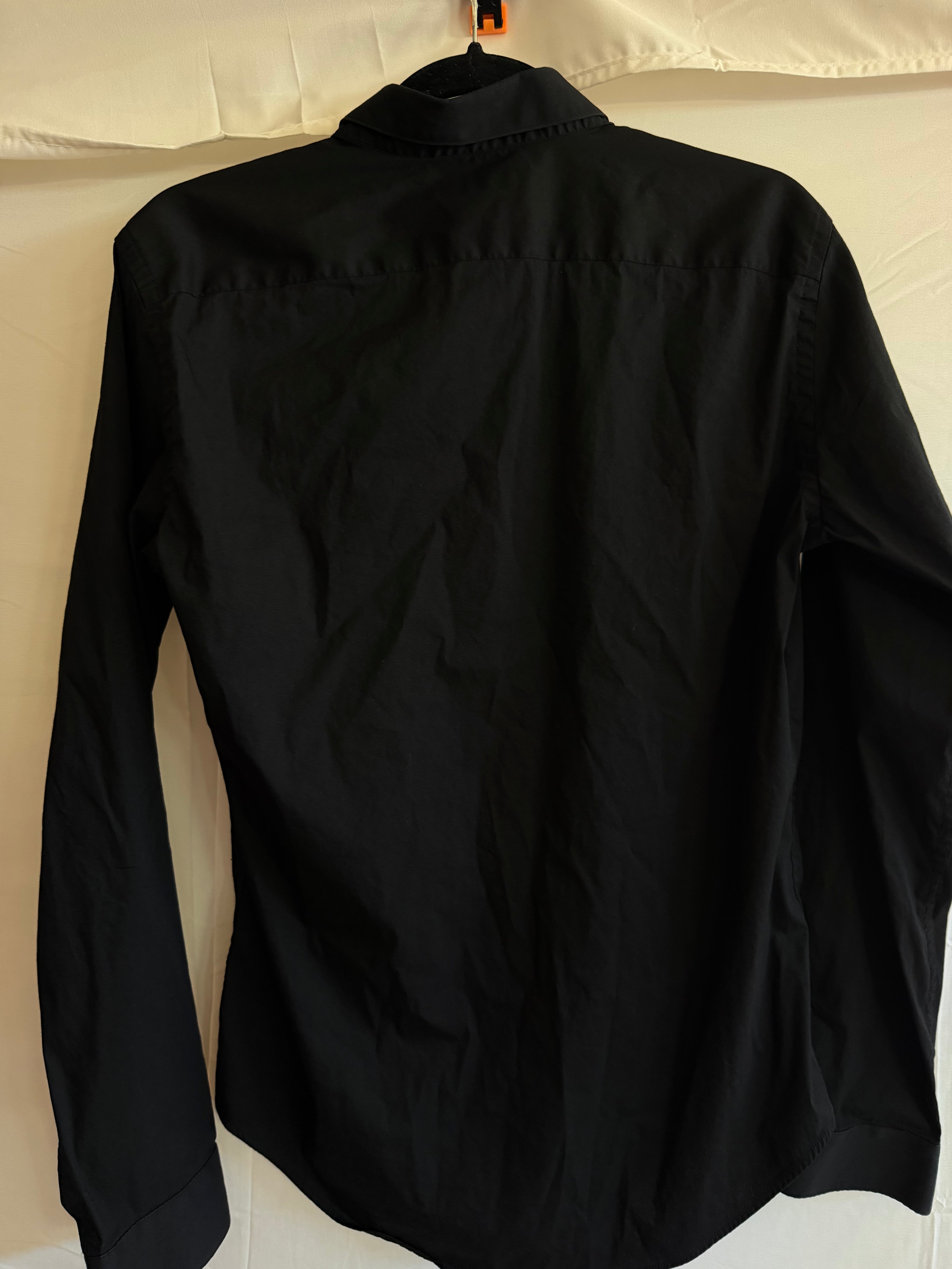 Zara men botones