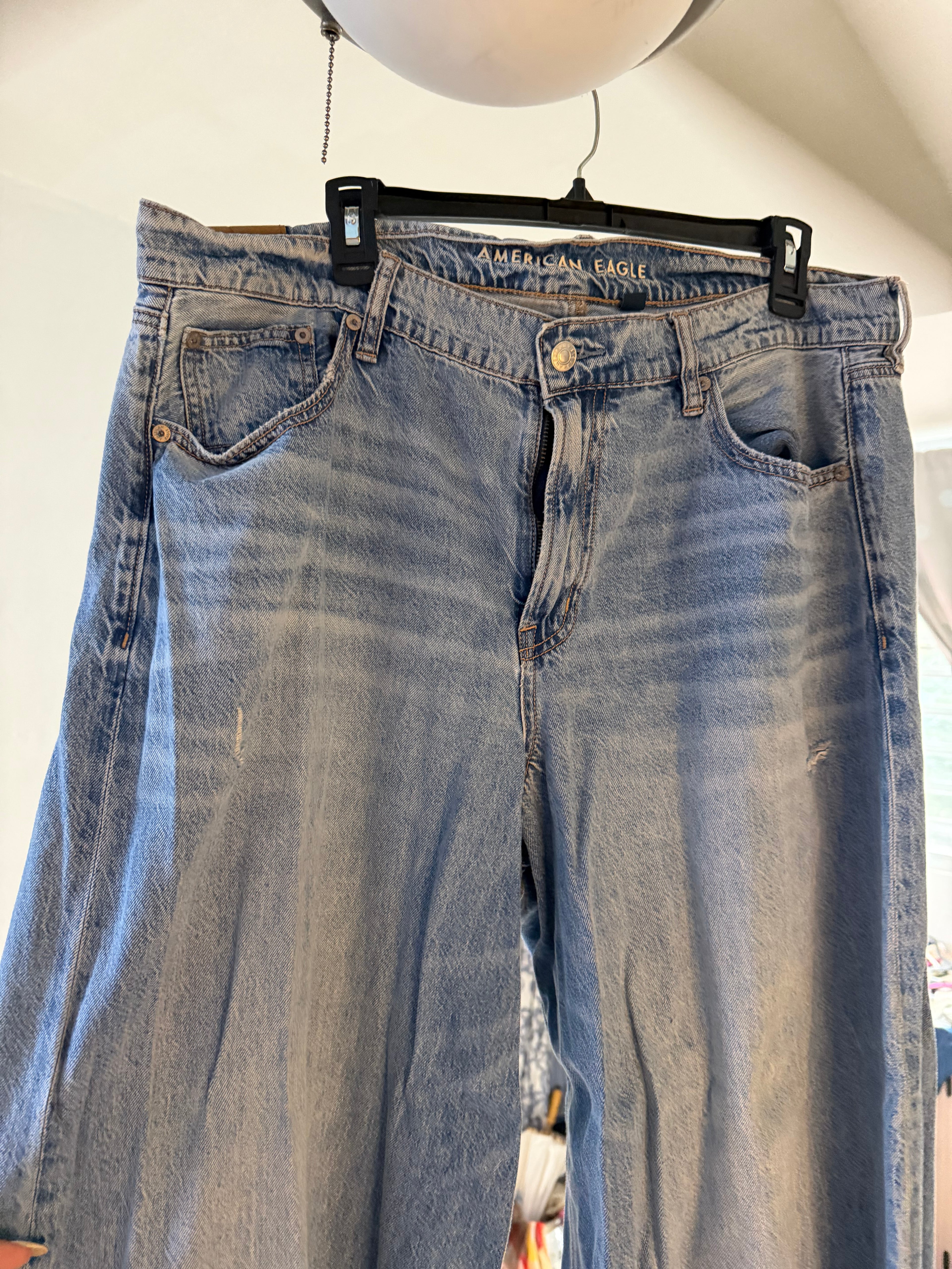 Light jeans