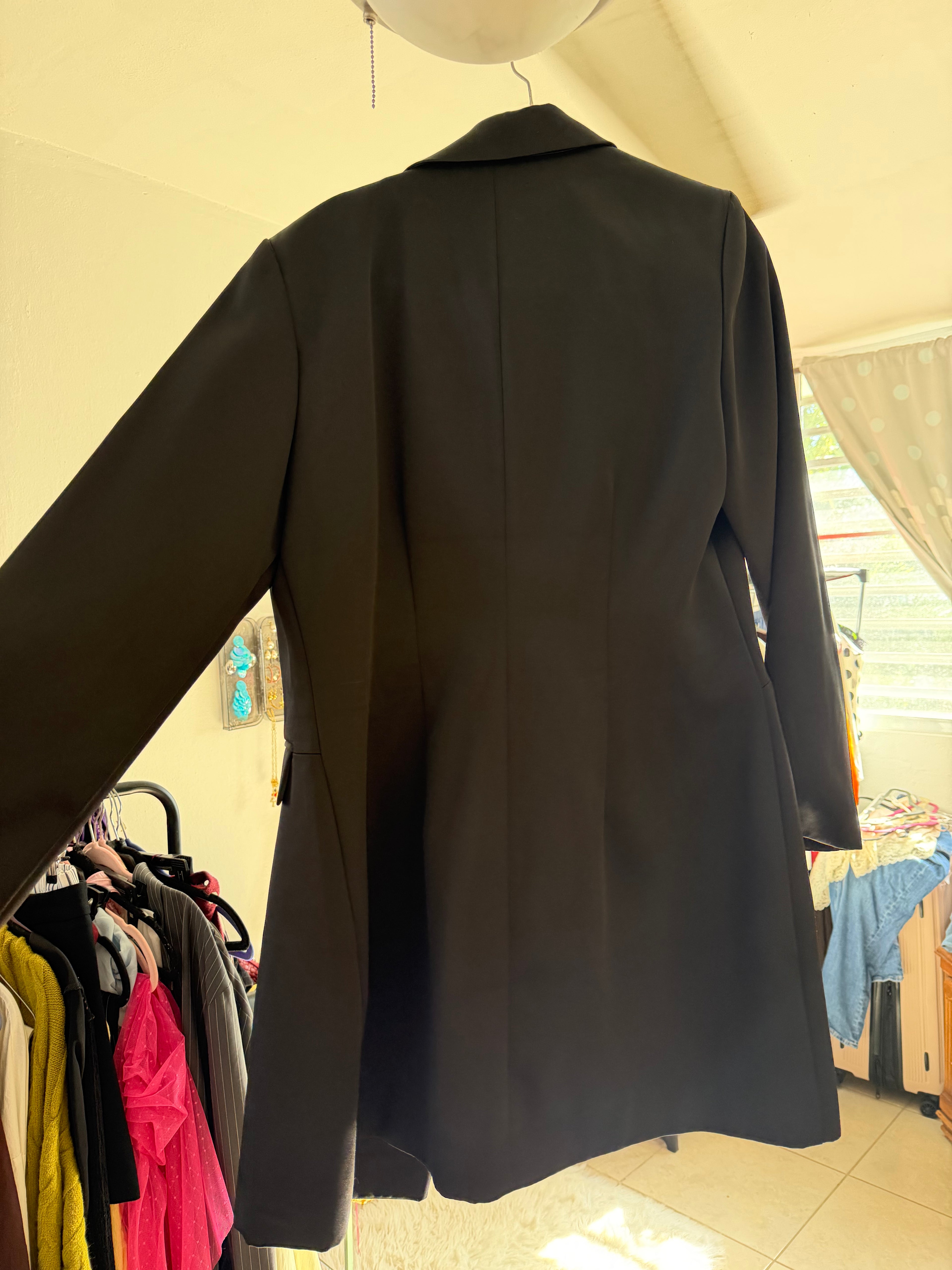 Long black blazer